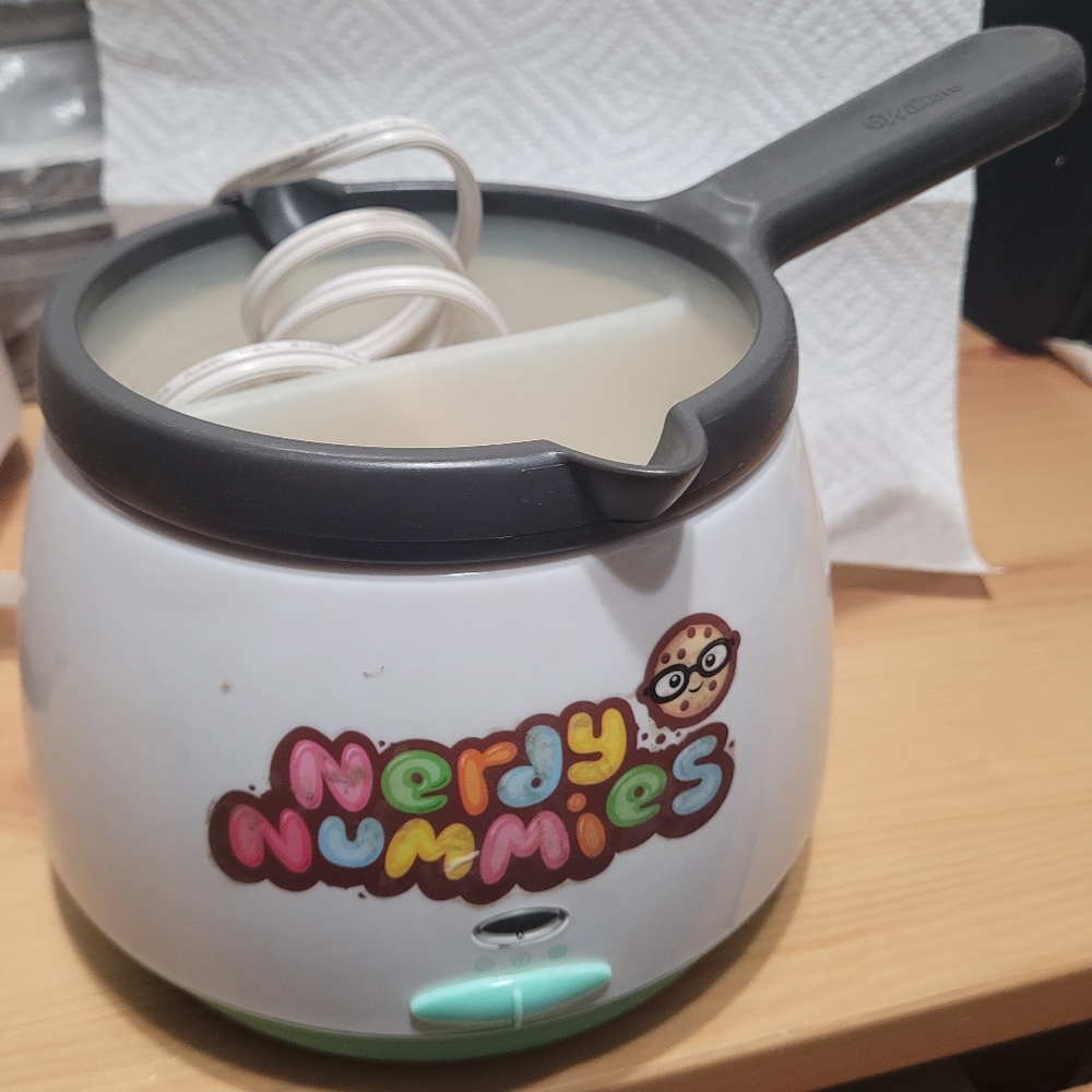 Nerdy Nummies Candy Melting Pot With Wilton Insert Pot